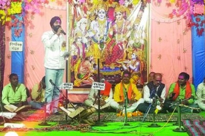 मानस गायन प्रतियोगिता में शामिल हुए जगजीत सिंह भाटिया