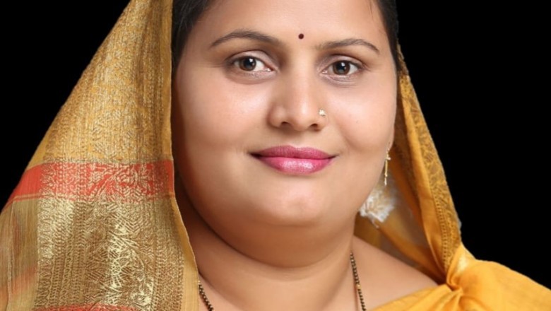 मध्‍यम – गरीब वर्ग को मरणासन्‍न अवस्‍था में ले जाएगा ये बजट – विधायक छन्‍नी साहू    0 कहा - रसोई गैस – ईंधन, खाद्यान्‍न पर बढ़ती महंगाई, बेरोजगारी पर बजट में कुछ नहीं