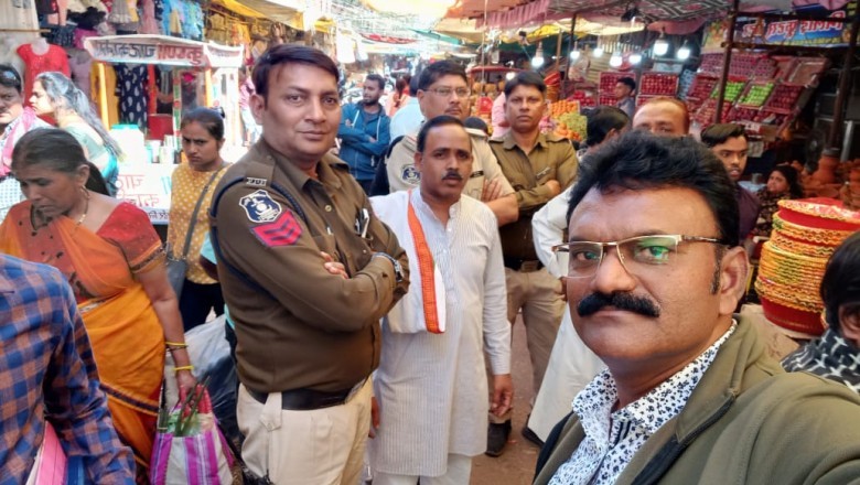 कैंप क्षेत्र के मेन मार्केट में 28 साल से दुकान पर जमाए बैठा था कब्जा, भिलाई निगम ने खाली कराकर मूल आबंटिती को सौंपा :