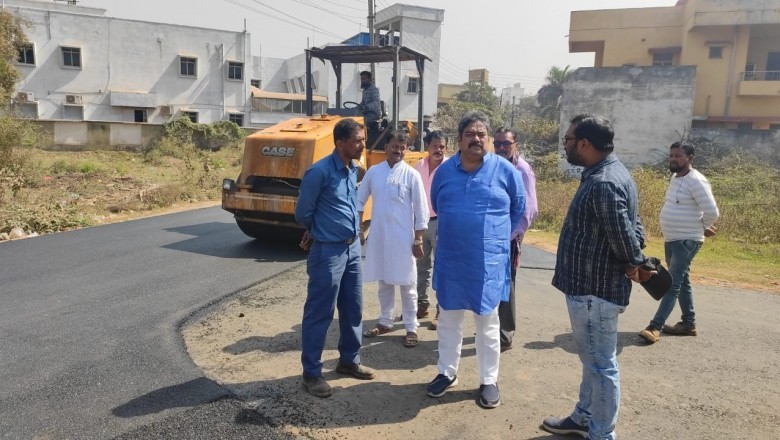 नगर निगम भिलाई क्षेत्र की सड़के अब होंगे धूल मुक्त  शहर सरकार की पहल पर सड़के बन रही सुगम :