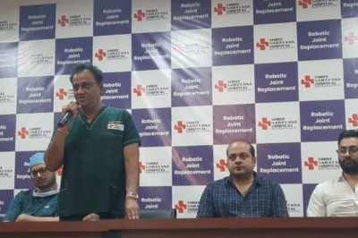 50 वीं रोबोटिक नी रिप्लेसमेंट सर्जरी में मरीज हुए रूबरू ,प्रदेश के कई शहरों से नी रिप्लेसमेंट करने मरीज पहुंच रहे श्री नारायणा हॉस्पिटल :
