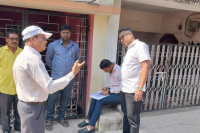 भिलाई में अनाधिकृत निर्माण का हो रहा सर्वे, स्पॉट पर ही जारी हो रहा है नोटिस, नियमितीकरण के दायरे में लाने हो रही है कार्रवाई