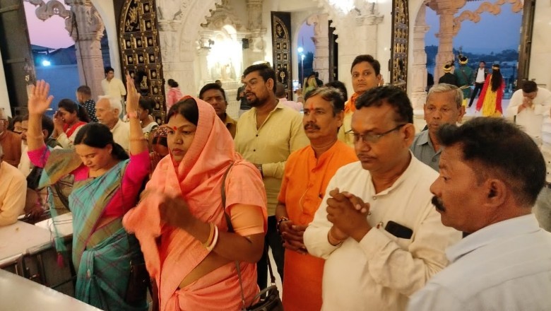 मां बम्लेश्वरी मंदिर मे जिला साहू संघ ने किया पूजा अर्चना :