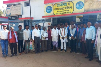 माटी कला बोर्ड के अध्यक्ष ने किया रूरल इंडस्ट्रियल पार्क भर्रीटोला का निरीक्षण :