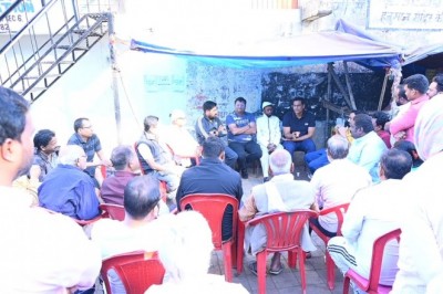 भेंट मुलाकात में चाय पर की चर्चा,शहर विकास के लिए लोगों ने भी दिए सुझाव*