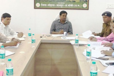 बाल अधिकारों के संरक्षण के लिए संवेदनशीलता के साथ कार्य करने की जरूरत : कलेक्टर
