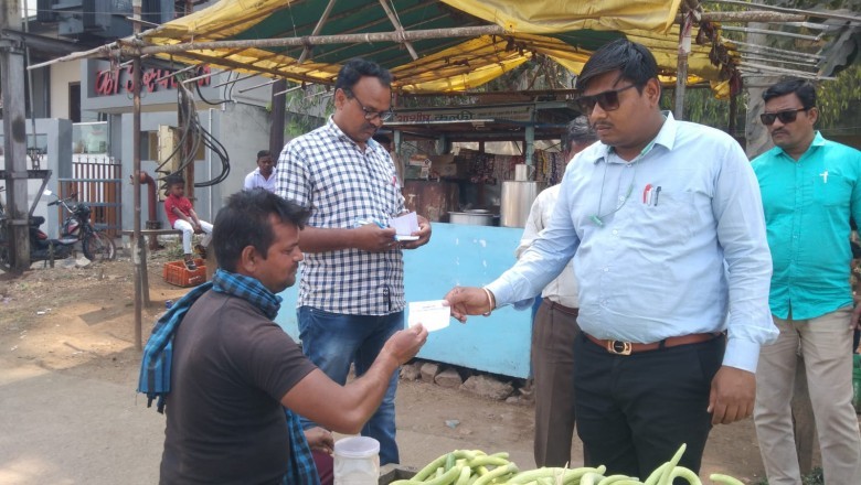 प्रतिबंधित प्लास्टिक पर निगम ने की कार्यवाही  जी.ई.रोड के 11 ठेला खोमचा वालो पर 1 हजार 5 सौ रूपये जुर्माना,