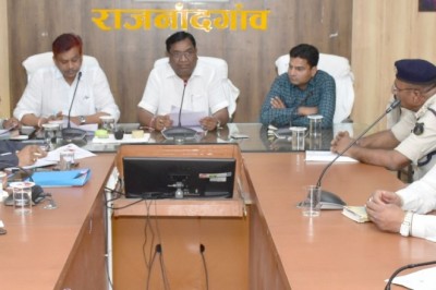 मां बम्लेश्वरी देवी मंदिर डोंगरगढ़ चैत्र नवरात्रि आयोजन के लिए मेला समिति की बैठक :