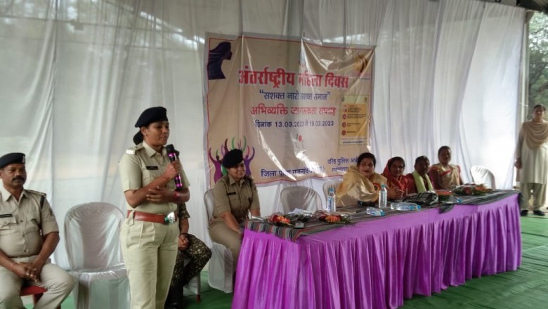 अंतर्राष्ट्रीय महिला दिवस के अवसर पर थाना छुरिया में अभिव्यक्ति जागरूकता सप्ताह मनाया गया।*