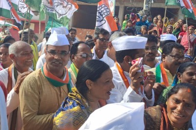 देश की आजादी के लिए जिन्होने उंगली तो दूर, -नाखून नही कटाई वे आज देशवासियों को राष्ट्रभक्ति का सर्टिफिकेट बाँट रहे हैं -मोहन मरकाम