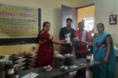 जिले में प्राकृतिक कीटनाशक का किया जा रहा निर्माण और प्रचार प्रसार :