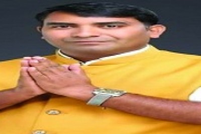 राहुल गांधी और मुख्यमंत्री भूपेश बघेल की लोकप्रियता से भाजपा चिंतित : महेन्द्र यादव