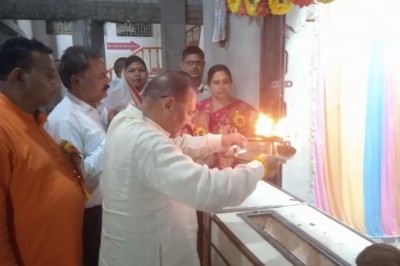 मां भानेश्वरी धाम सिंघोला पहुंचे छत्तीसगढ़ प्रदेश साहू संघ अध्यक्ष टहल सिंह साहू :
