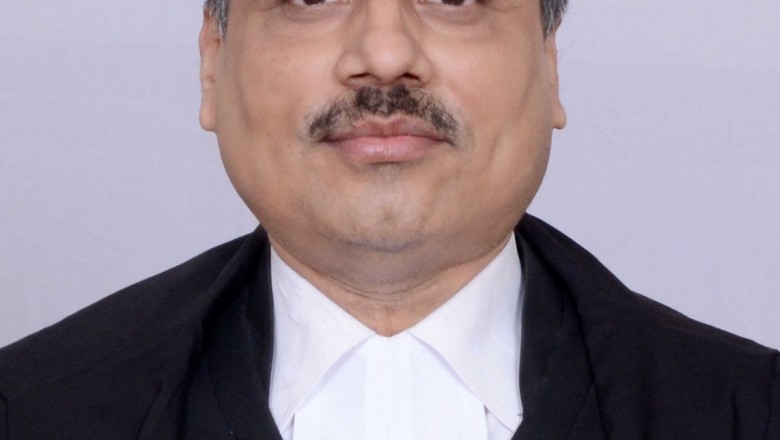 नेशनल लोक अदालत के संबंध में चीफ जस्टिस ने अधिकारियों को वीडियो कान्फ्रेंसिंग के माध्यम से किया संबोधित