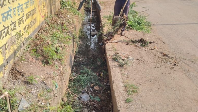 बारिश के पूर्व बड़े नाला व नालियों की सफाई प्रारंभ :