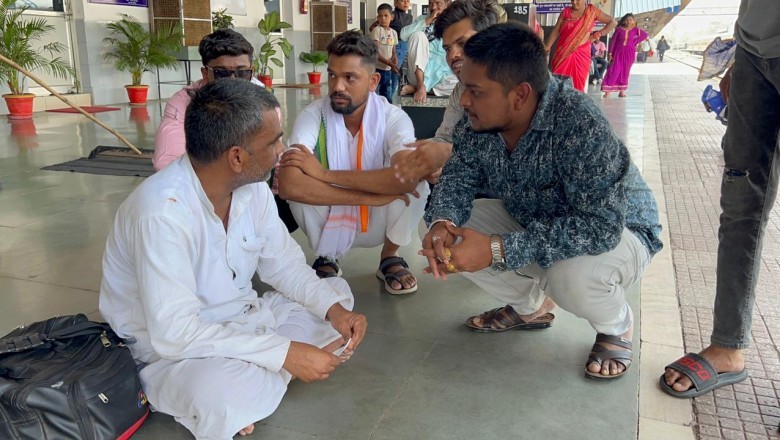 मोदी की रेल व्यवस्था हुईं फेल - अमर झा :