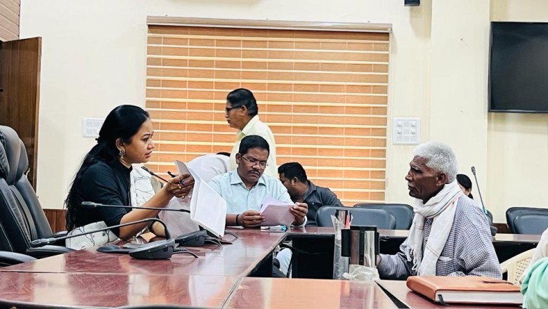 जनदर्शन में आवेदन में हुई त्वरित कार्यवाही जामुल निवासी  बंशी लाल साहू को मिला श्रवण यंत्र :