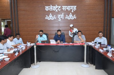 सगनी से सिल्ली मार्ग पर शिवनाथ नदी में उच्चस्तरीय पुल निर्माण कार्य 75 प्रतिशत पूर्ण...
