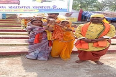 सांई पालकी महोत्सव कोड़े नवागांव मे हर्षोल्साह के साथ मनाया, हेमिन लाउत्रे पूर्व अध्यक्ष हुई शामिल...