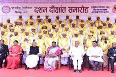 राष्‍ट्रपति मुर्मू ने 10 वें दीक्षांत समारोह को किया संबोधित...बोलीं- चुनौतियां हमारे जीवन में आती हैं...