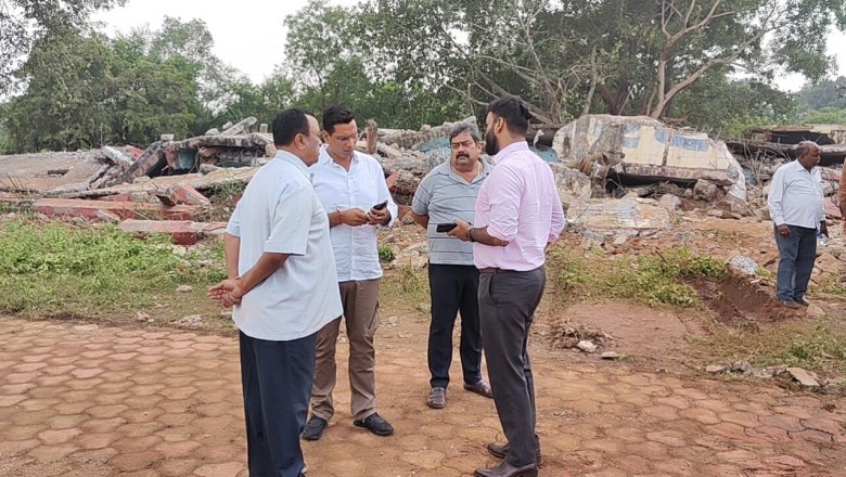 भिलाई के सेक्टर 04 के प्रत्येक घर में पहुंचाया जा रहा टेंकर से पानी....भिलाई निगम का अमला पेयजल आपूर्ति में जुटा...
