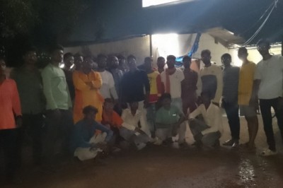 सनातन धर्म पर विवादास्पद बयान देने वाले तमिलनाडु CM के बेटे पर जेवरा सिरसा चौकी में राजा साहु ज़िला सहसंयोजक छत्तीसगढ़ बजरंग दल द्वारा FIR की मांग की गई व विरोध प्रदर्शन किया गया