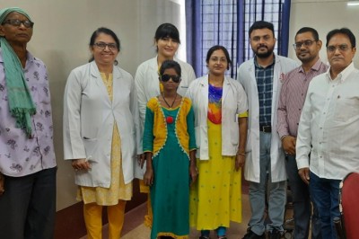 जिला चिकित्सालय दुर्ग के नेत्र विभाग में...सतत् रुप से किये जा रहे....जन्मजात मोतियाबिंद के ऑपरेशन....