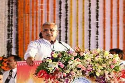 आवास न्याय सम्मेलन में मोदी सरकार पर बरसे CM भूपेश बघेल....कहा- केंद्र सरकार हमे पैसा दे या ना दे....हम हितग्राहियों को उनका हक देते रहेंगे…