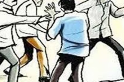 बड़े भाई की हत्या करने का आरोप ,  युवकों ने ग्रामीण पर जानलेवा हमला किया
