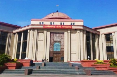 खौलती खीर में छात्र के गिरने के मामले पर हाईकोर्ट ने स्वत: लिया संज्ञान