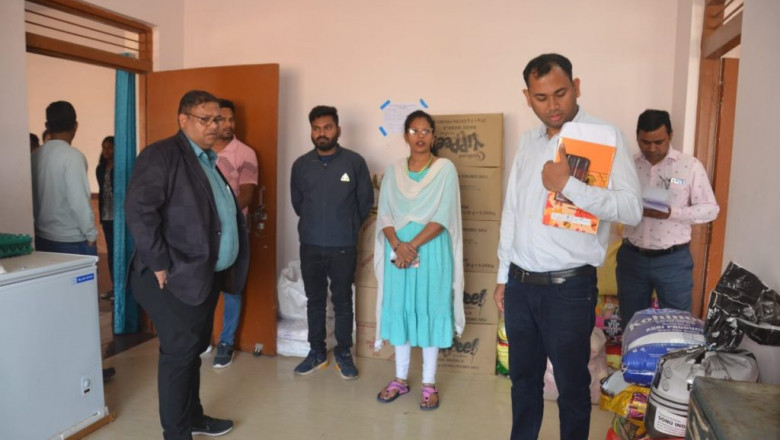 जिला कलेक्टर  शिक्षा और स्वास्थ्य को लेकर एक्शन मूड में,लगाई फटकार, मौके पर नदारद प्रिंसिपल और अधीक्षक को कारण बताओ नोटिस जारी