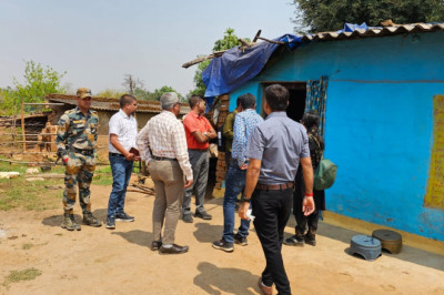 - कलेक्टर ने किया मिजल्स रूबेला सर्वे का निरीक्षण