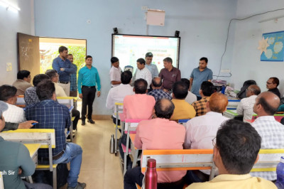 लोकसभा आम निर्वाचन 2024  - मतदान दलों को दिया गया प्रशिक्षण