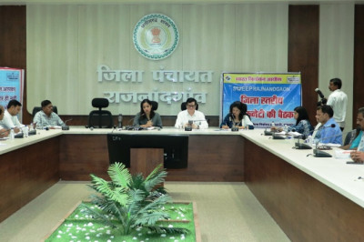 सभी नोडल अधिकारी सौंपे गए दायित्वों का गंभीरतापूर्वक करें निर्वहन - कलेक्टर