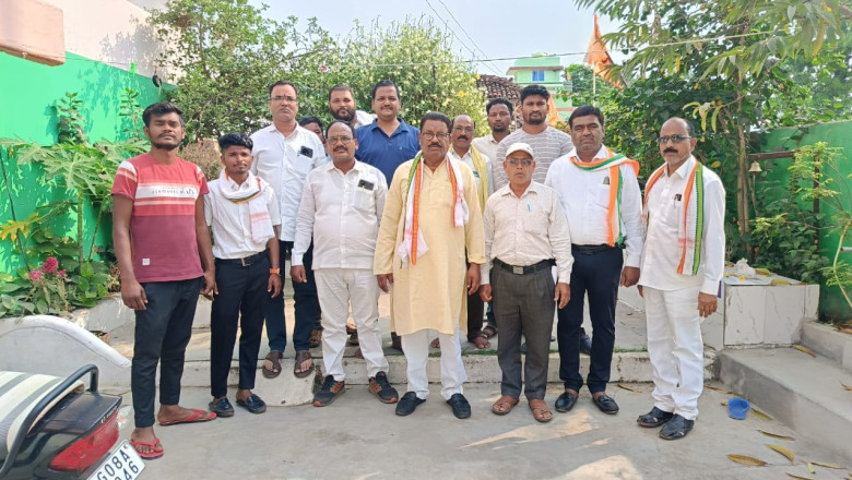 खुज्जी विधायक भोलाराम साहू ने सड़क चिरचारी सेक्टर की ली बैठक