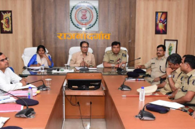 कलेक्टर एवं एसपी ने लोकसभा निर्वाचन 2024 के सुचारू एवं शांतिपूर्ण संचालन के लिए राजस्व एवं पुलिस विभाग के अधिकारियों की ली संयुक्त बैठक - स्वतंत्र