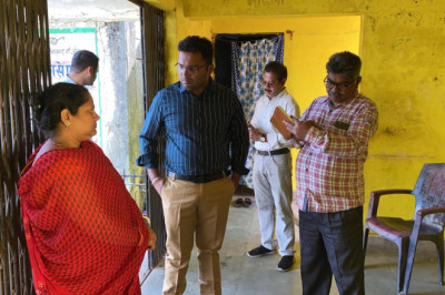 आयुक्त ने ली तकनीकि अधिकारियों की बैठक पोलिंग बूथों में आवश्यक व्यवस्था सुनिश्चित करने के दिये निर्देश