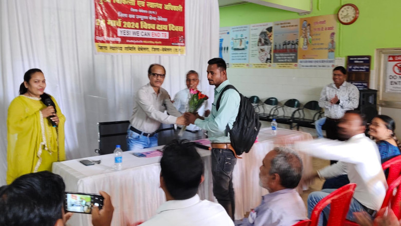*जिला चिकित्सालय में विश्व टीबी दिवस मनाया गया*  संगोष्ठी कार्यक्रम आयोजित कर  जनजागरूकता रैली निकाली गयी