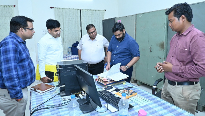 व्यय प्रेक्षक राम प्रभु उदय आर. ने शिकायत शाखा, व्यय अनुवीक्षण कक्ष, कन्ट्रोल रूम एवं एमसीएमसी इकाई का किया निरीक्षण