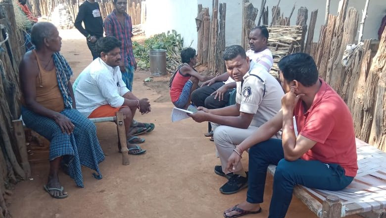 सज चुका था मंडप और होने वाले थे फेरे, मेहमानों की भीड़ के बीच डायल 112 की टीम घर पहुंचकर रुकवाई शादी