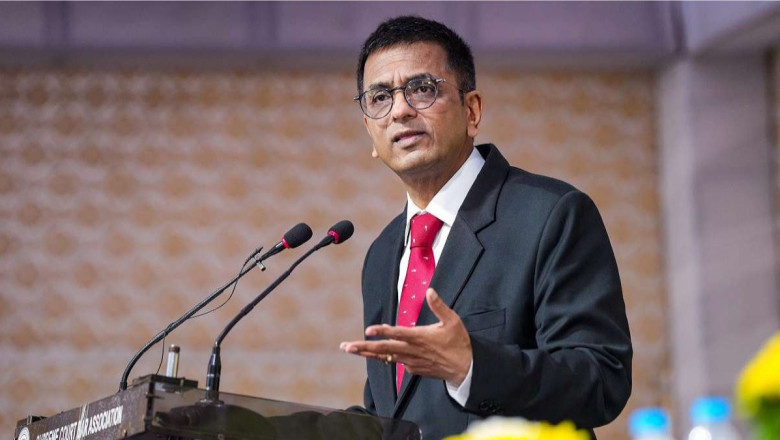 Chief Justice DY Chandrachud सुप्रीम कोर्ट और HC के 17 पूर्व जजों ने CJI चंद्रचूड़ को लिखी चिट्ठी, न्यायिक प्रणाली पर उठाए ये गंभीर सवाल