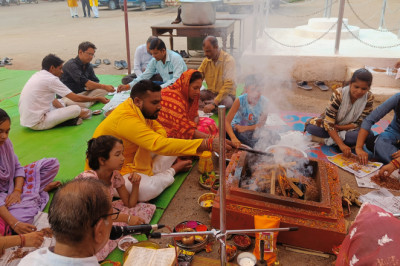 महाअष्टमी पर निगम परिसर माँ दुर्गा मंदिर में हुआ हवन-पूजन, सुख समृद्धि की कामनाः