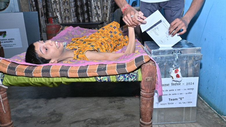वरिष्ठ नागरिक एवं दिव्यांगजनों में होम वोटिंग को लेकर रहा काफी उत्साह