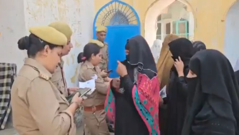मतदान नहीं करने दिया जा रहा मुस्लिम मतदाताओं के साथ अभद्रता कर रही पुलिस ,सपा ने लगाया गंभीर आरोप......