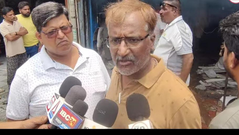 भिलाई के नंदिनी रोड स्थित सूर्या मोटर्स में लगी भीषण आग 18 से 20 लाख का नुकसान