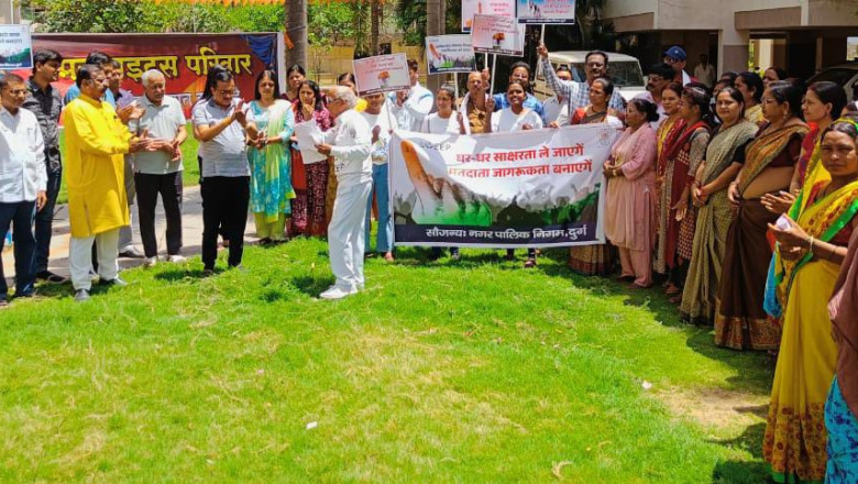 अमर हाइट्स कालोनी में शत प्रतिशत मतदान के लिए नगर निगम ने चलाया जागरूकता अभियान: