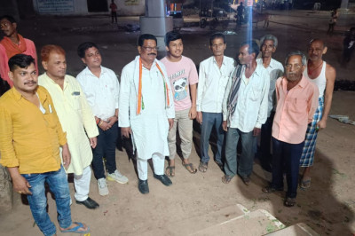 विधायक भोला राम साहू ने दुर्ग से कांग्रेस प्रत्याशी राजेंद्र साहू के लिए मांगा समर्थन