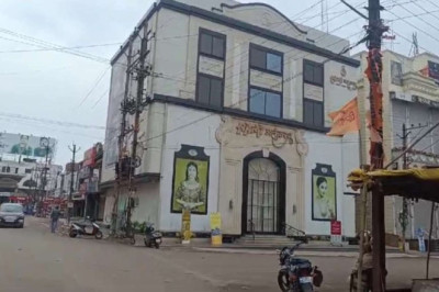 ईओडब्ल्यू की प्रदेश के कई शहरों में कार्रवाई महादेव सट्टा मामले में,सहेली और अलंकार ज्वेलर्स में मारा छापा…