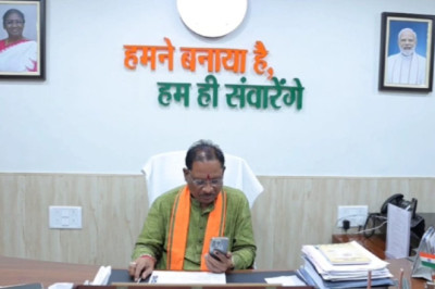 मुख्यमंत्री विष्णुदेव साय ने 10वीं-12वीं के टॉपर्स से की वीडियो काल पर बात, दी बधाई एवं शुभकामनाएं...
