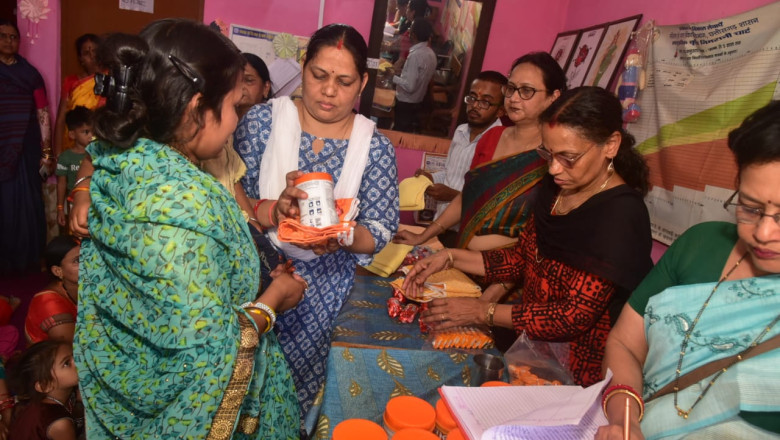 कुपोषित बच्चों में बांटे प्रोटीन पाउडर और स्वच्छता किट